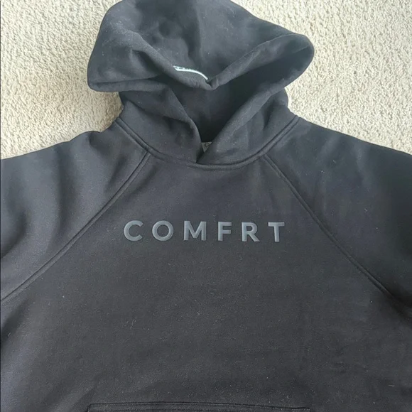 Comfrt Black Men's Hoodie - Picture 2 of 3